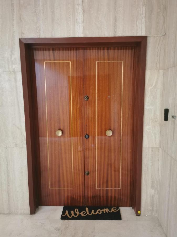 קאן 2 Bedrooms Seafront מראה חיצוני תמונה