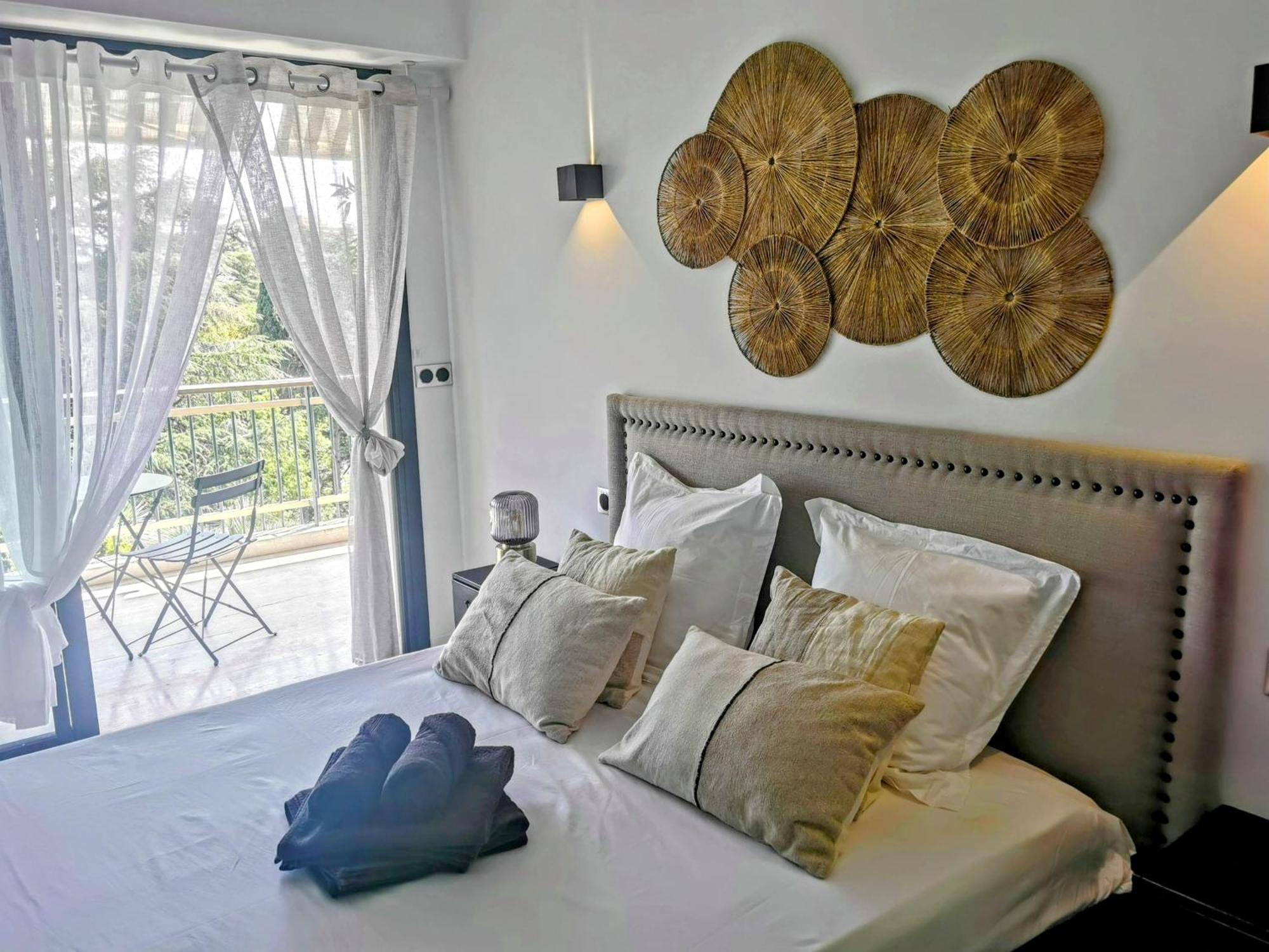 קאן 2 Bedrooms Seafront מראה חיצוני תמונה