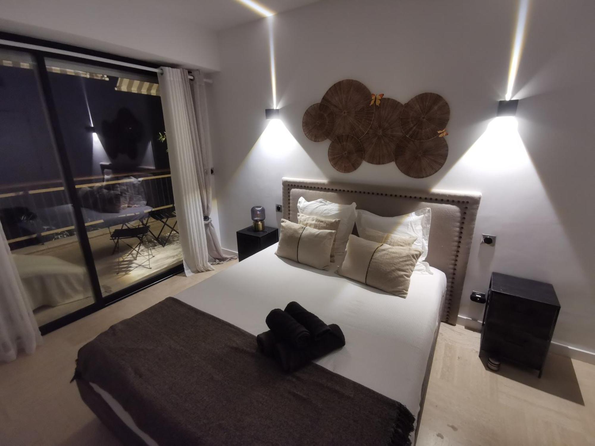 קאן 2 Bedrooms Seafront מראה חיצוני תמונה